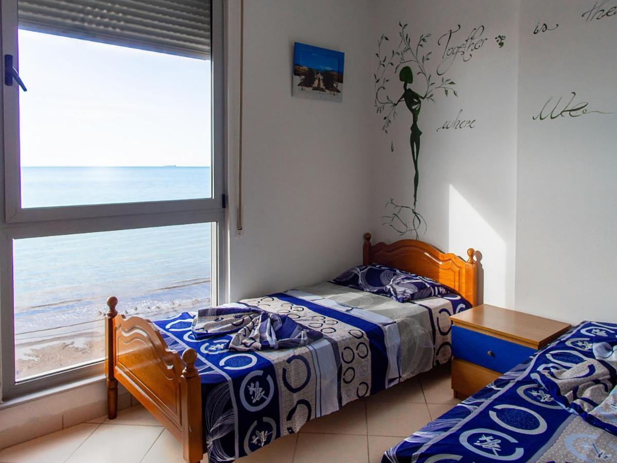 Blue Sky Apartaments ดูร์เรส ภายนอก รูปภาพ