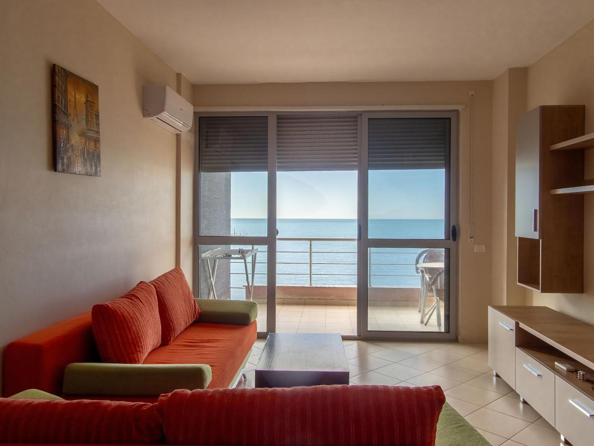 Blue Sky Apartaments ดูร์เรส ภายนอก รูปภาพ